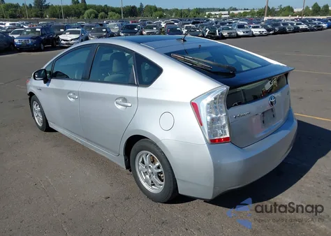 2011 Toyota Prius Three из США, поврежденный, VIN JTDKN3DU1B5333967